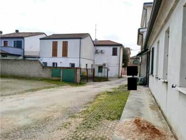 immobile appartamento all'asta in Via G Matteotti, 41F - 45012 Ariano nel Polesine (RO) - 4