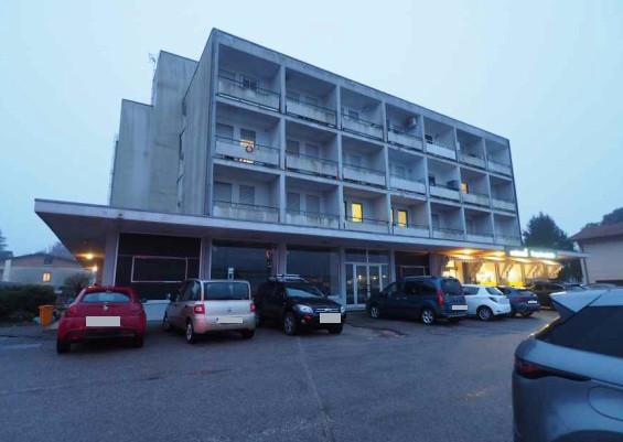 immobile appartamento all'asta in Viale della Repubblica, 23 - 33077 Sacile (PN) - 1