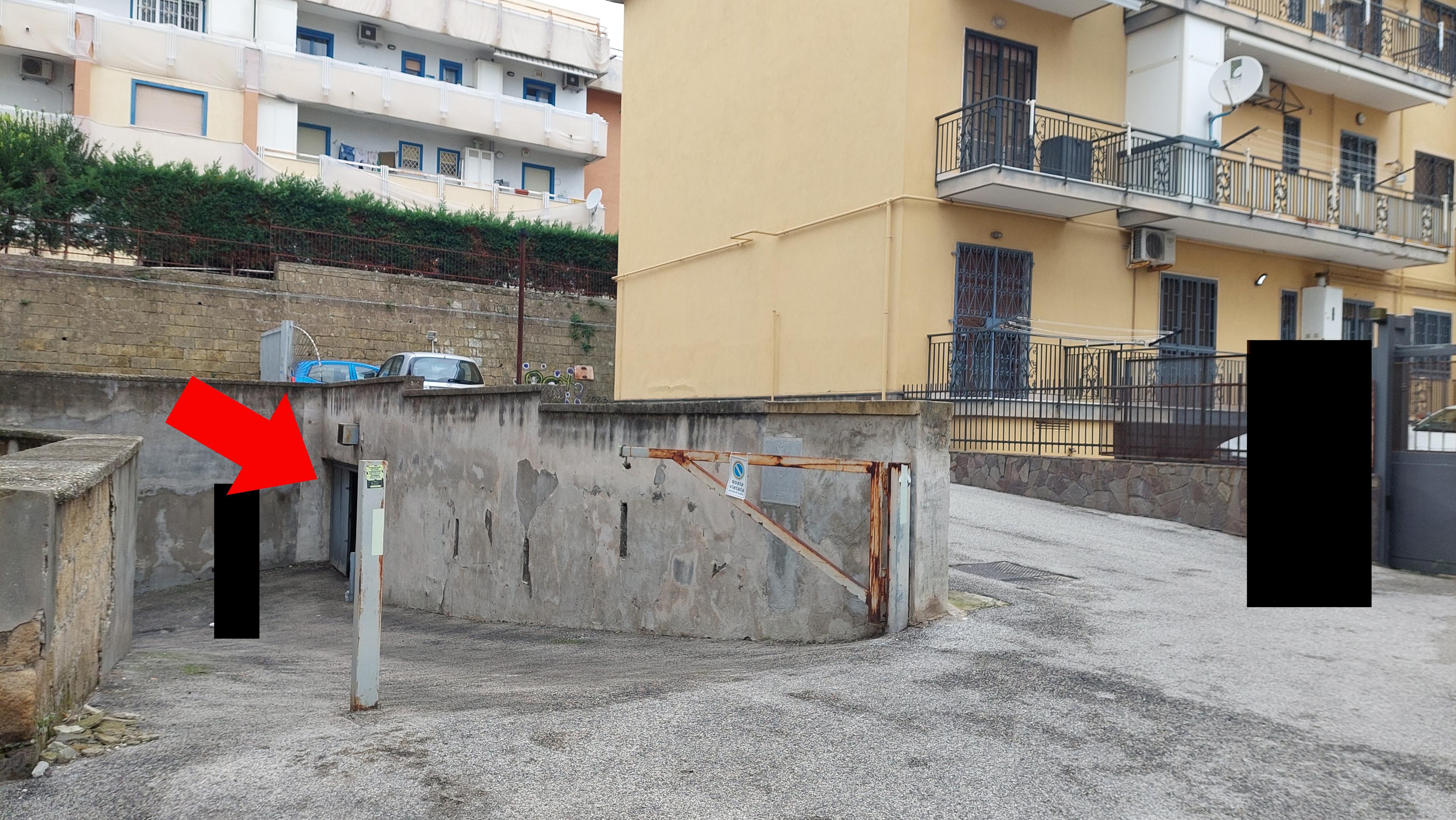 immobile magazzino all'asta in Via Celle, 17, 80078 Pozzuoli NA, Italia Pozzuoli, Napoli - 2