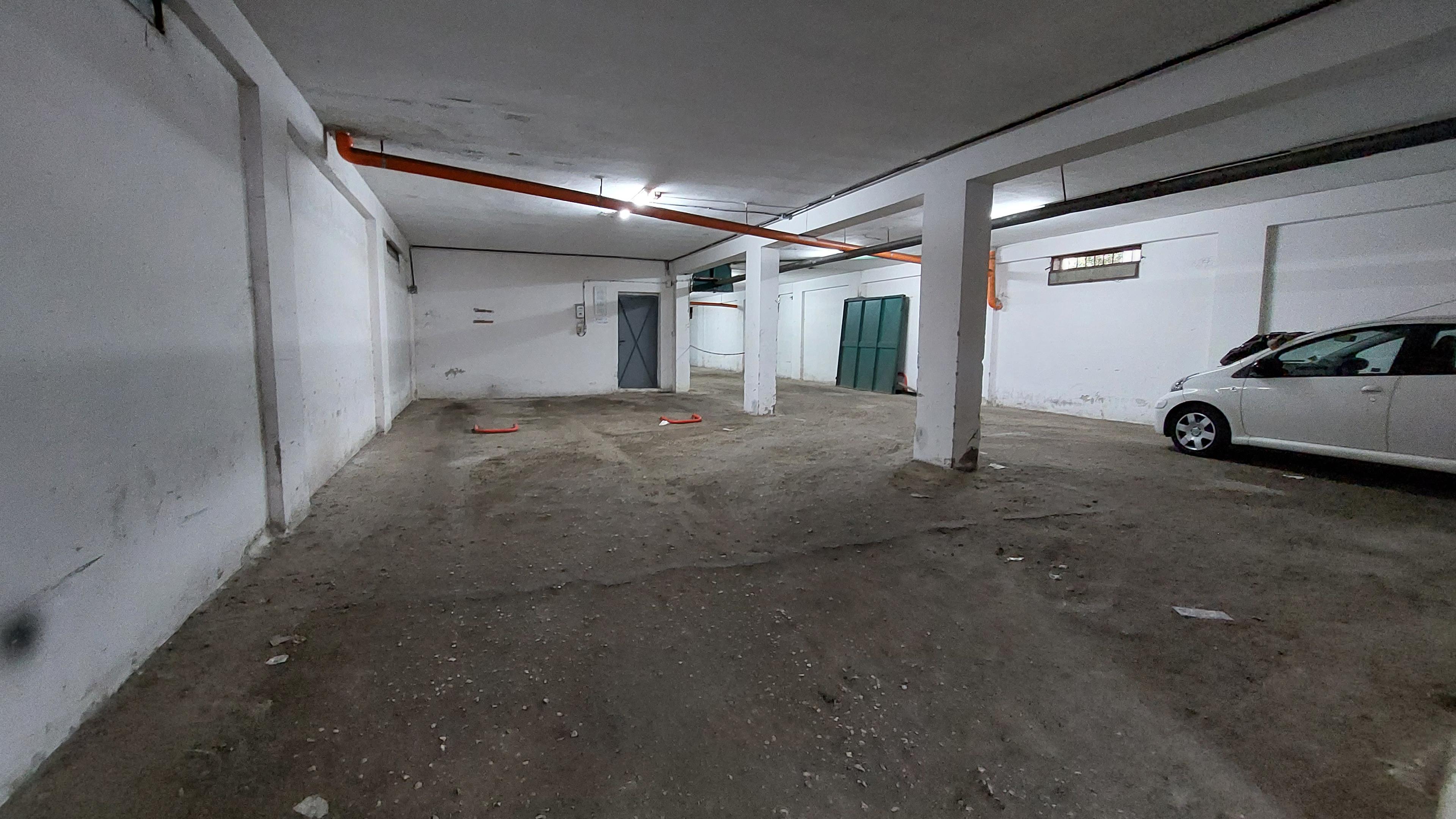 immobile magazzino all'asta in Via Celle, 17, 80078 Pozzuoli NA, Italia Pozzuoli, Napoli - 3
