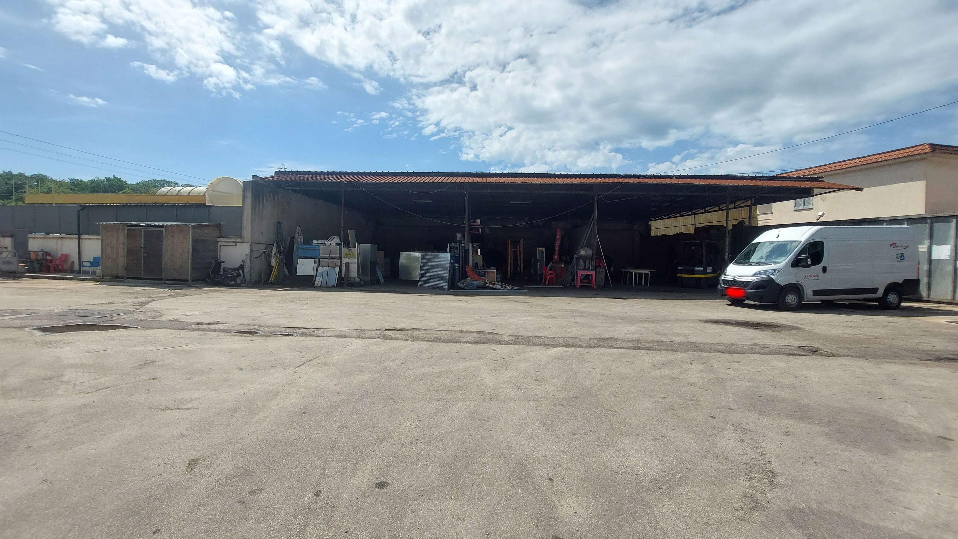 immobile negozio all'asta in Via Provinciale Pianura, 15, 80078 Napoli NA, Italia - 80078 Pozzuoli (NA) - 4