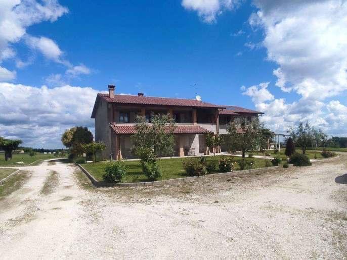 immobile villa all'asta in Strada Rocca delle Caminate, n 6/L - 47014 Meldola (FC) - 2