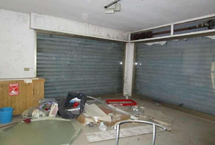 immobile negozio all'asta in via Gen Vincenzo Colangelo n 40/B - 71016 San Severo (FG) - 4