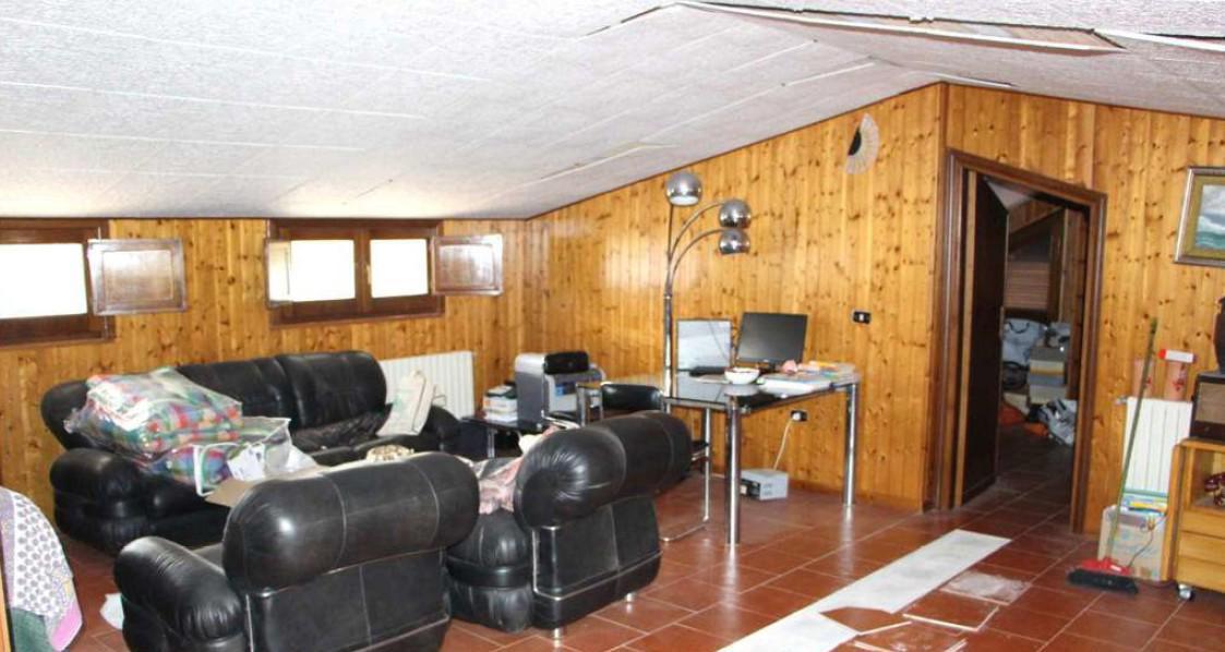 immobile villa all'asta in Via del Castagneto, 8 - Cagnano Amiterno (AQ) - 1