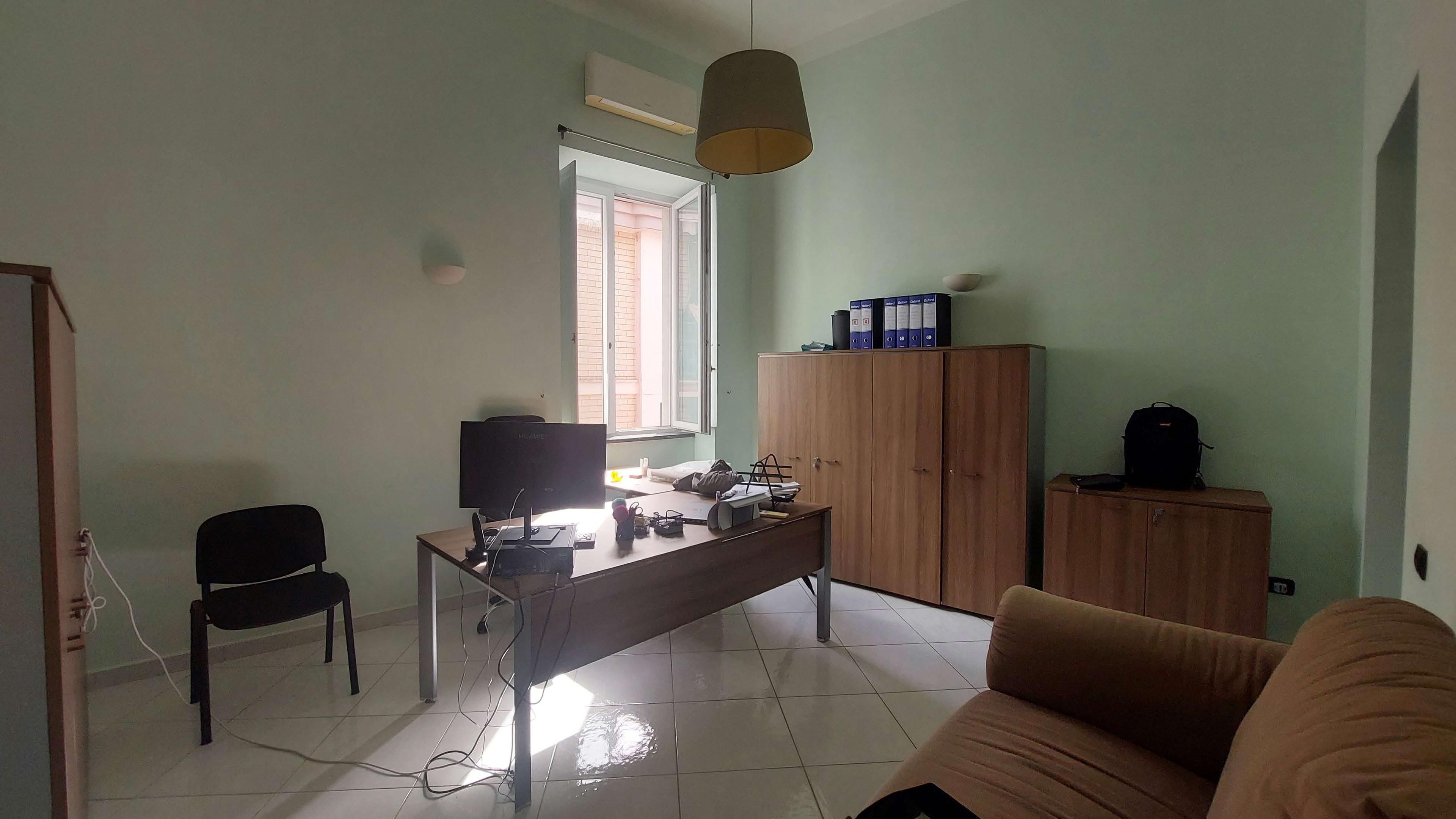 immobile appartamento all'asta in Via G Pergolesi, 66, 80078 Pozzuoli NA, Italia Pozzuoli, Napoli - 2