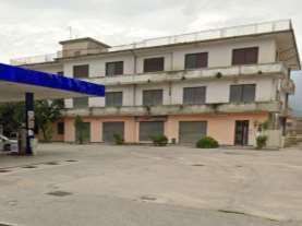 immobile attivita commerciale all'asta in Via Napoli 102 - 82016 Montesarchio (BN) - 1