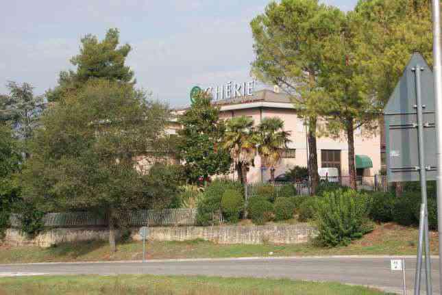 immobile attivita commerciale all'asta in VIA MACERATA 326 - 62015 Monte San Giusto (MC) - 1