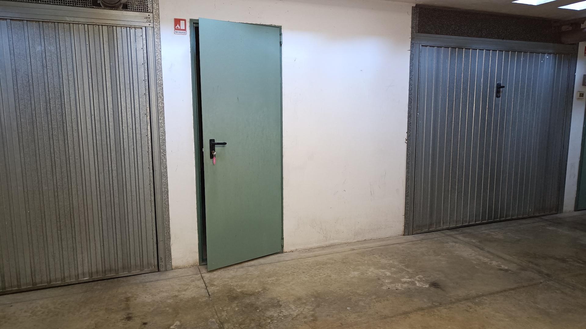immobile magazzino all'asta in Via di Sotto, 20, 65125 Pescara PE, Italia Pescara, Pescara - 1