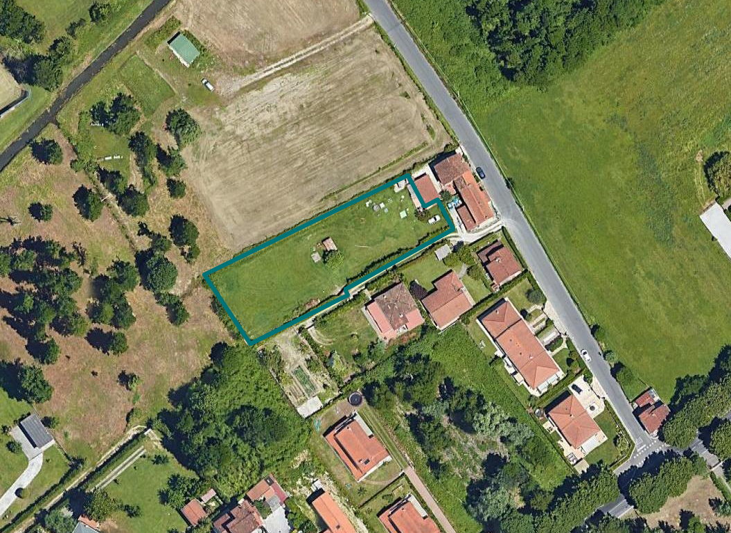 immobile terreno all'asta in Via del Barcaio, 11, 55045 Pietrasanta LU, Italia Pietrasanta, Lucca - 1