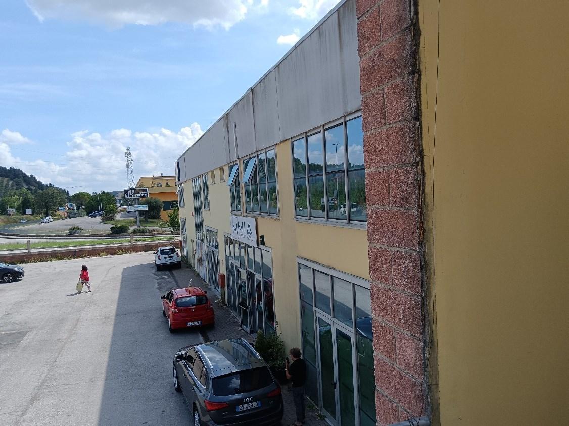 immobile ufficio all'asta in Via Ferrante Ferranti 4 - 62027 San Severino Marche (MC) - 5