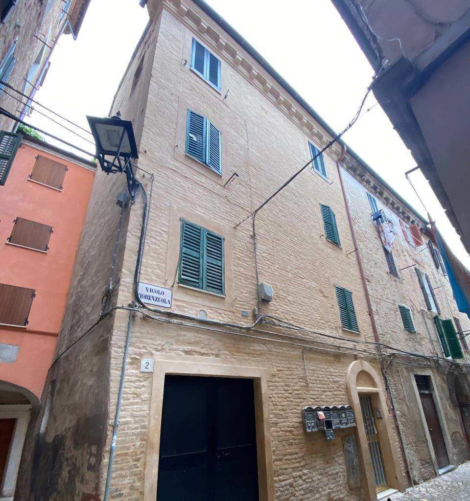 immobile appartamento all'asta in Vicolo Fiorenzuola, 2, 60035 Jesi AN, Italia Jesi, Ancona - 1