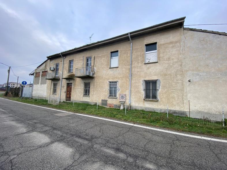 immobile appartamento all'asta in Via della Repubblica, 13039 Trino VC, Italia Trino, Vercelli - 1