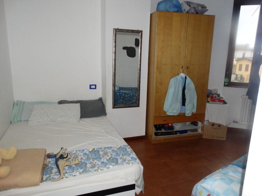 immobile appartamento all'asta in Via Giuseppe Garibaldi, 10, 23844 Sirone LC, Italia Sirone, Lecco - 2