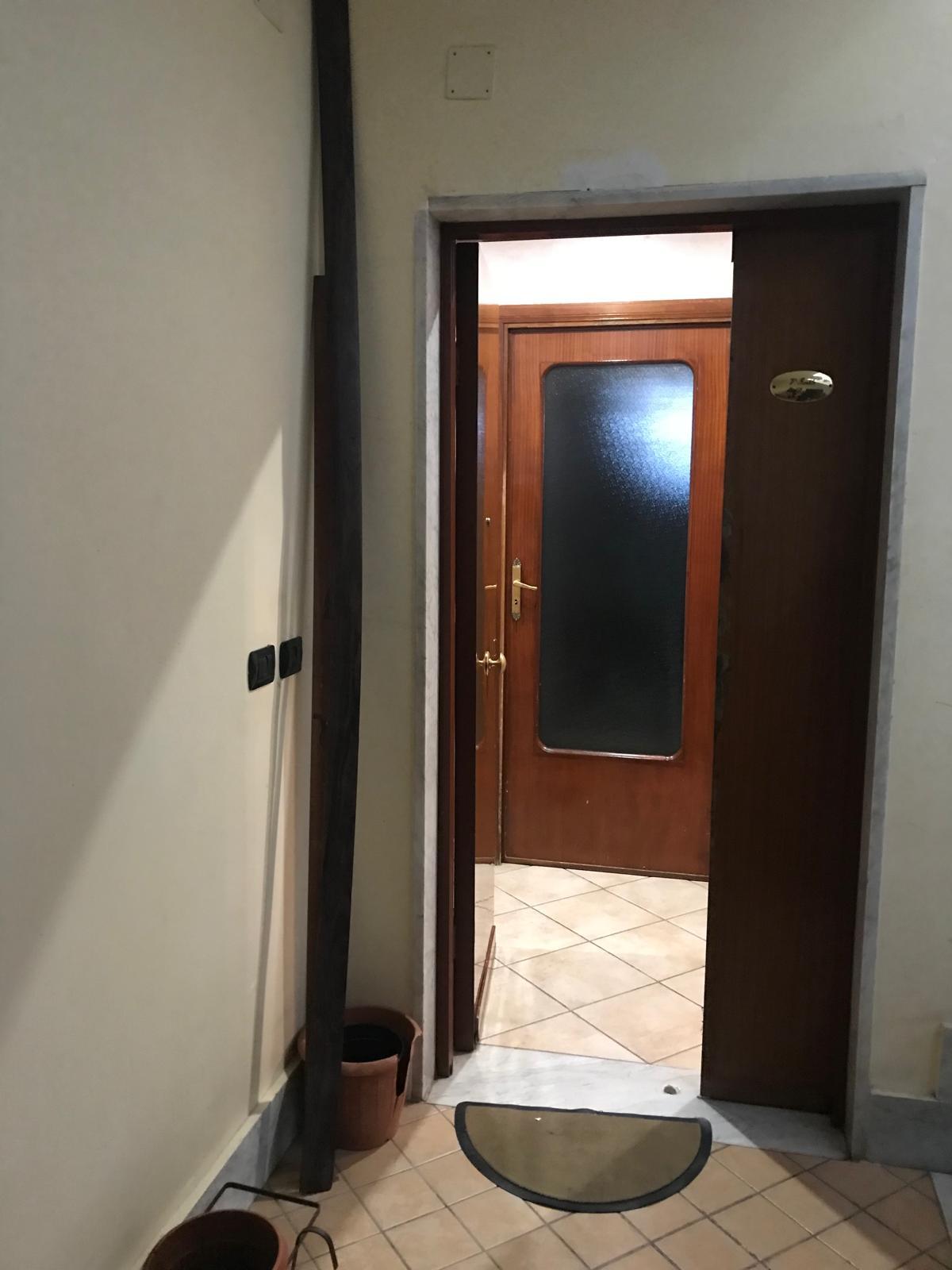 immobile appartamento all'asta in I Vico Trotti, 9, 80059 Torre del Greco NA, Italia Torre Del Greco, Napoli - 5