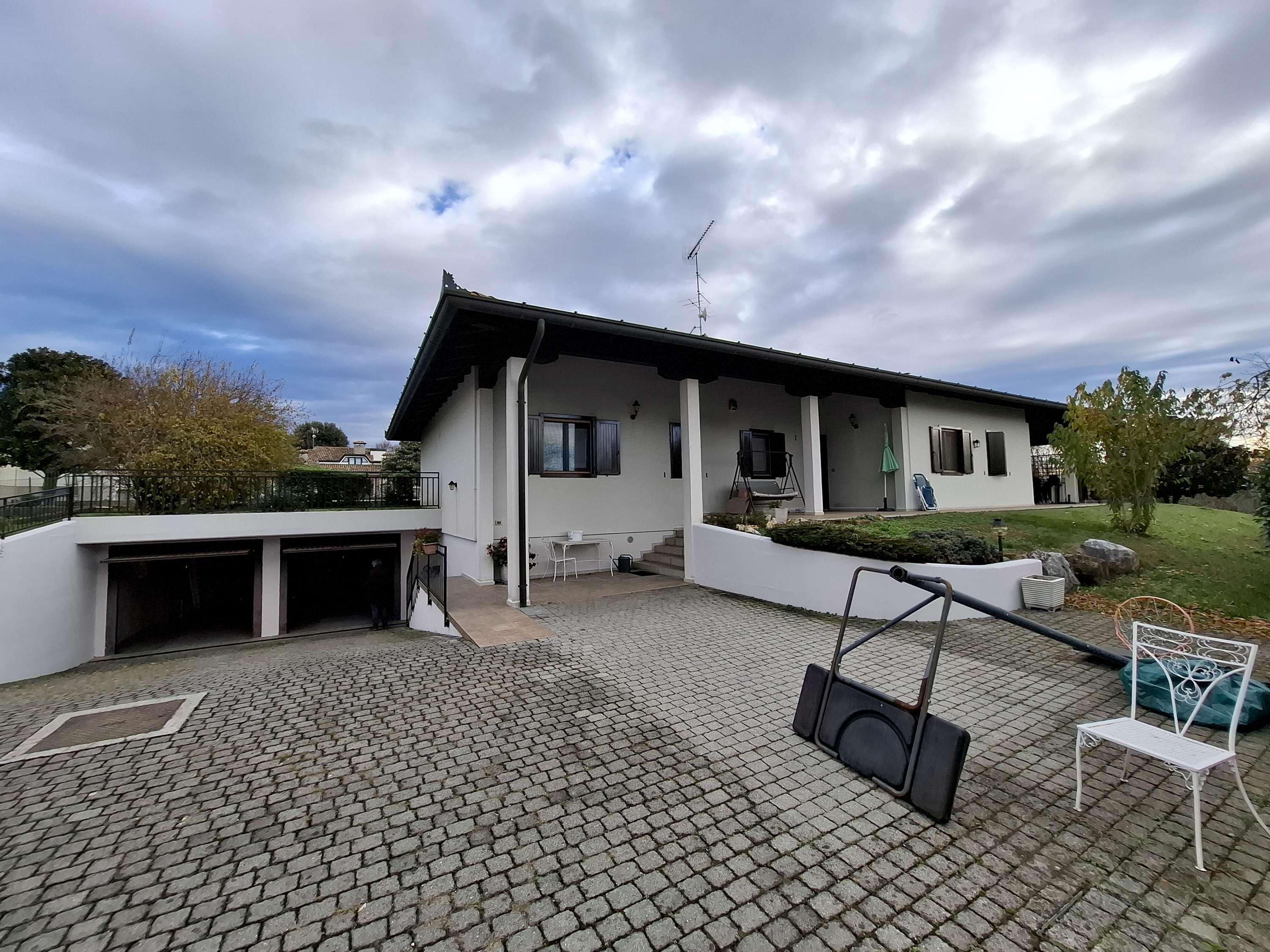 immobile villa all'asta in Via De Tesate, 1 - 33010 Colloredo di Monte Albano (UD) - 1