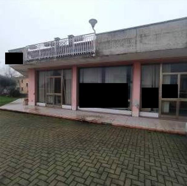 immobile appartamento all'asta in Via Adige, 471, 473, 475 - 35040 Urbana (PD) - 3