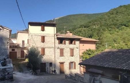 immobile appartamento all'asta in VIA TERZIERI DI CASCI N 7 - 62025 Sefro (MC) - 3