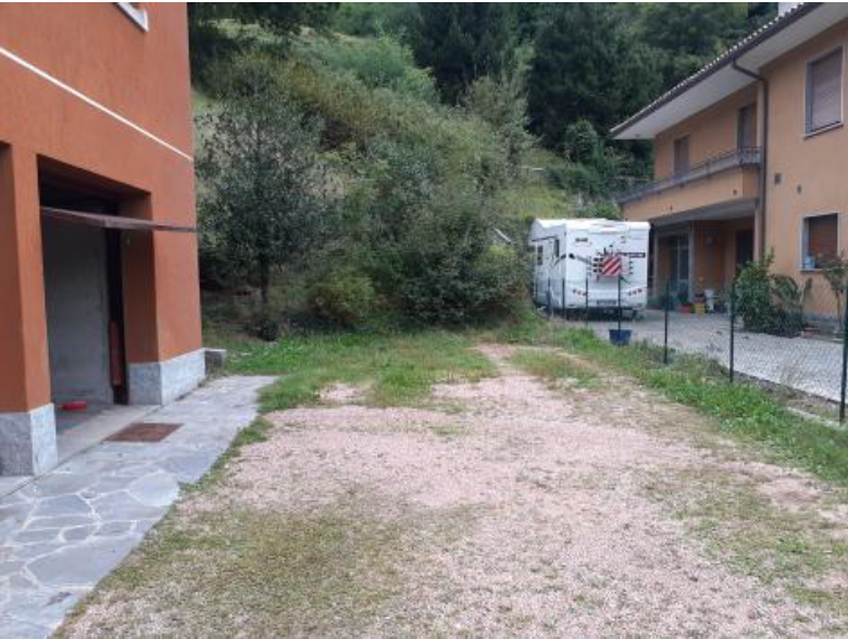 immobile appartamento all'asta in Via Provinciale per Orino 4 - 21030 Castello Cabiaglio (VA) - 1