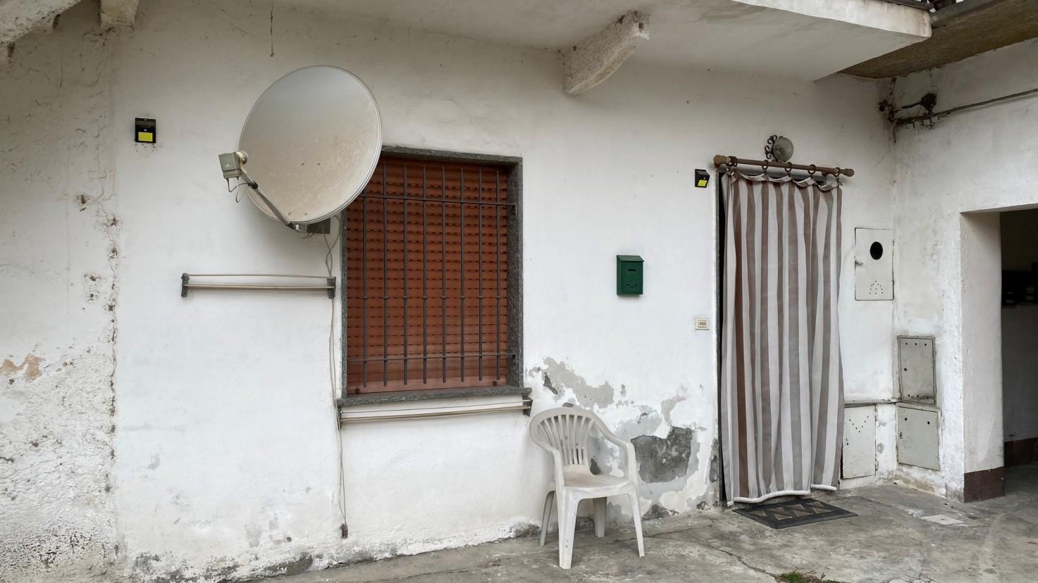 immobile appartamento all'asta in Via Milius 6 - 21010 Besnate (VA) - 1