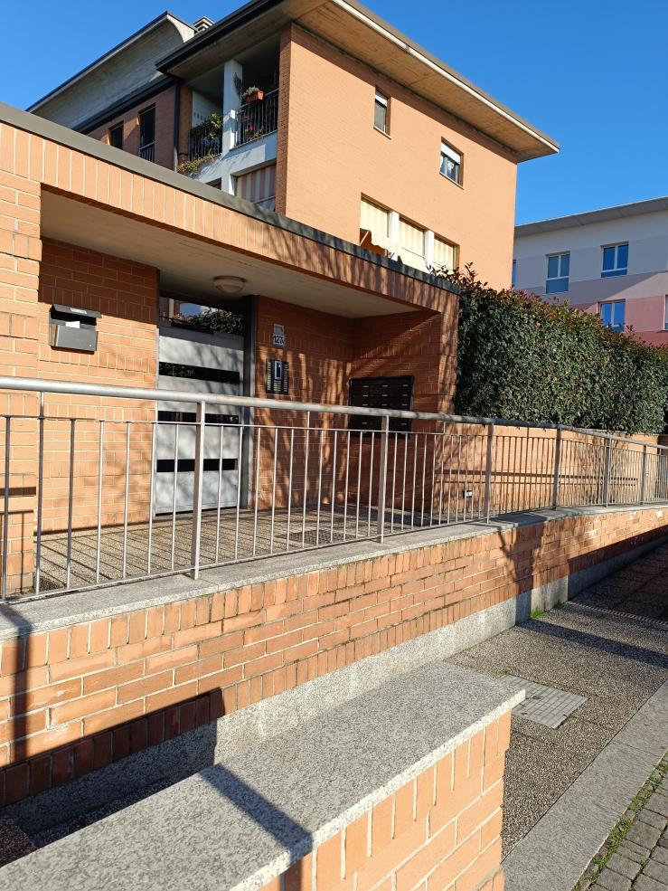 immobile appartamento all'asta in VIA TRIESTE N 127/A - 20812 Limbiate (MB) - 5