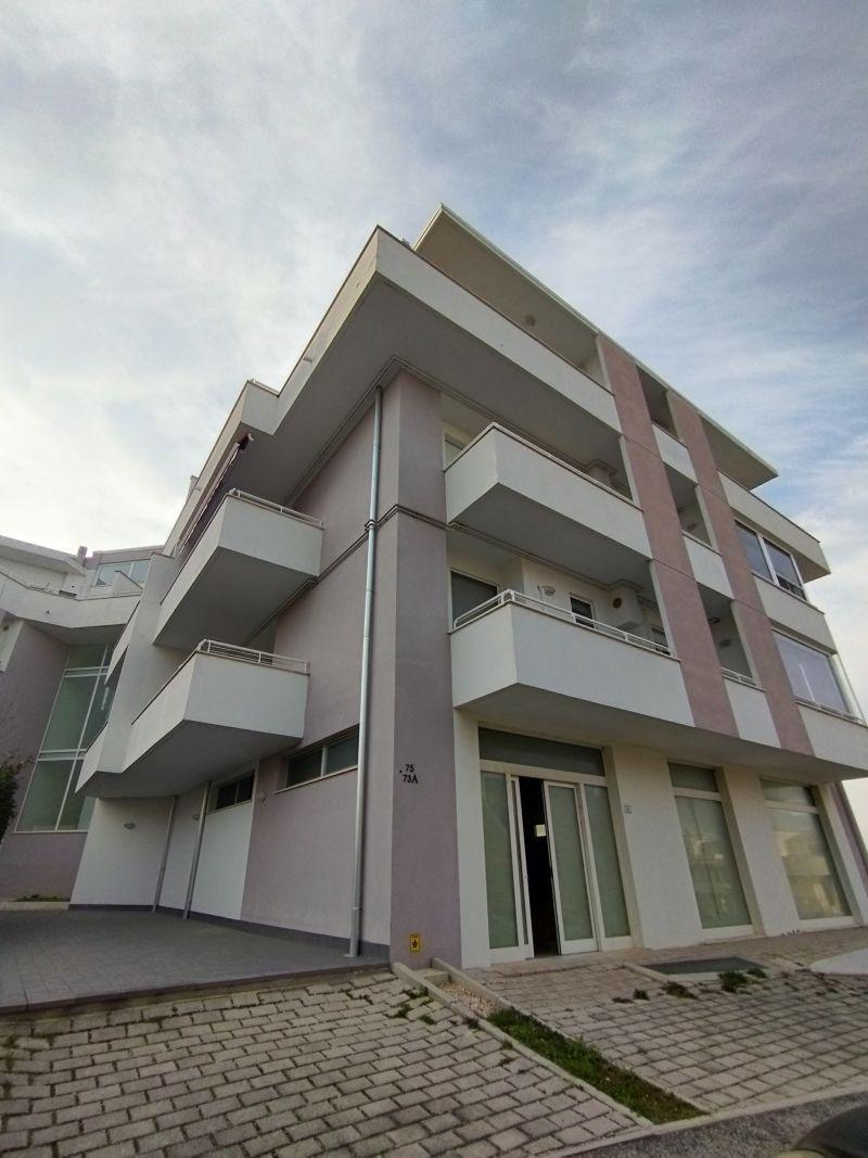 immobile ufficio all'asta in Via Montesecco, 75, 65010 Spoltore PE, Italia Spoltore, Pescara - 2