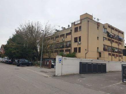 immobile appartamento all'asta in Via Altichieri da Zevio 61 - Padova (PD) - 1