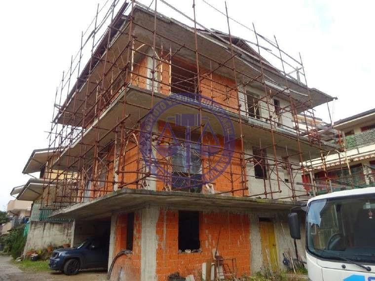 immobile villa all'asta in Via Silvio Pellico, 49, 20021 Bollate MI, Italia Bollate, Milano - 3