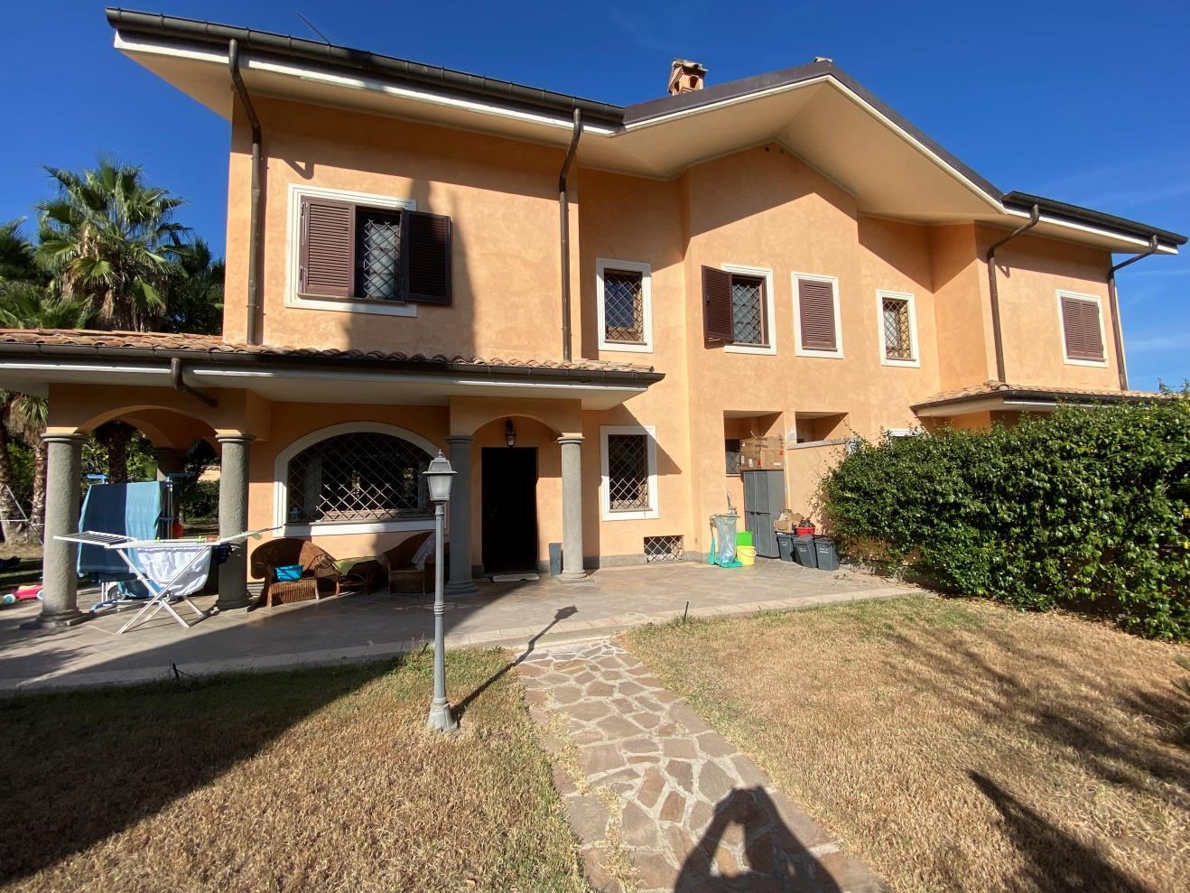 immobile villa all'asta in Vle Giovanni Dusmet, 22, 00046 Grottaferrata RM, Italia Grottaferrata, Roma - 1