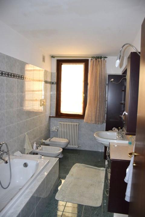 immobile villa all'asta in Via L Da Vinci, 6, 24060 Montello BG, Italia Montello, Bergamo - 1