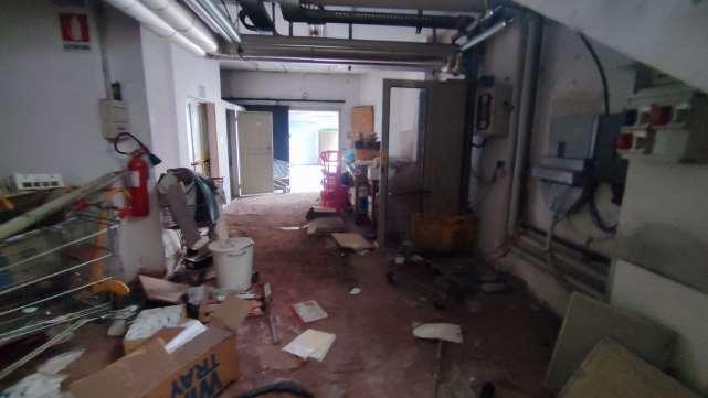 immobile magazzino all'asta in Via Volturno 80 - 20047 Brugherio (MB) - 3