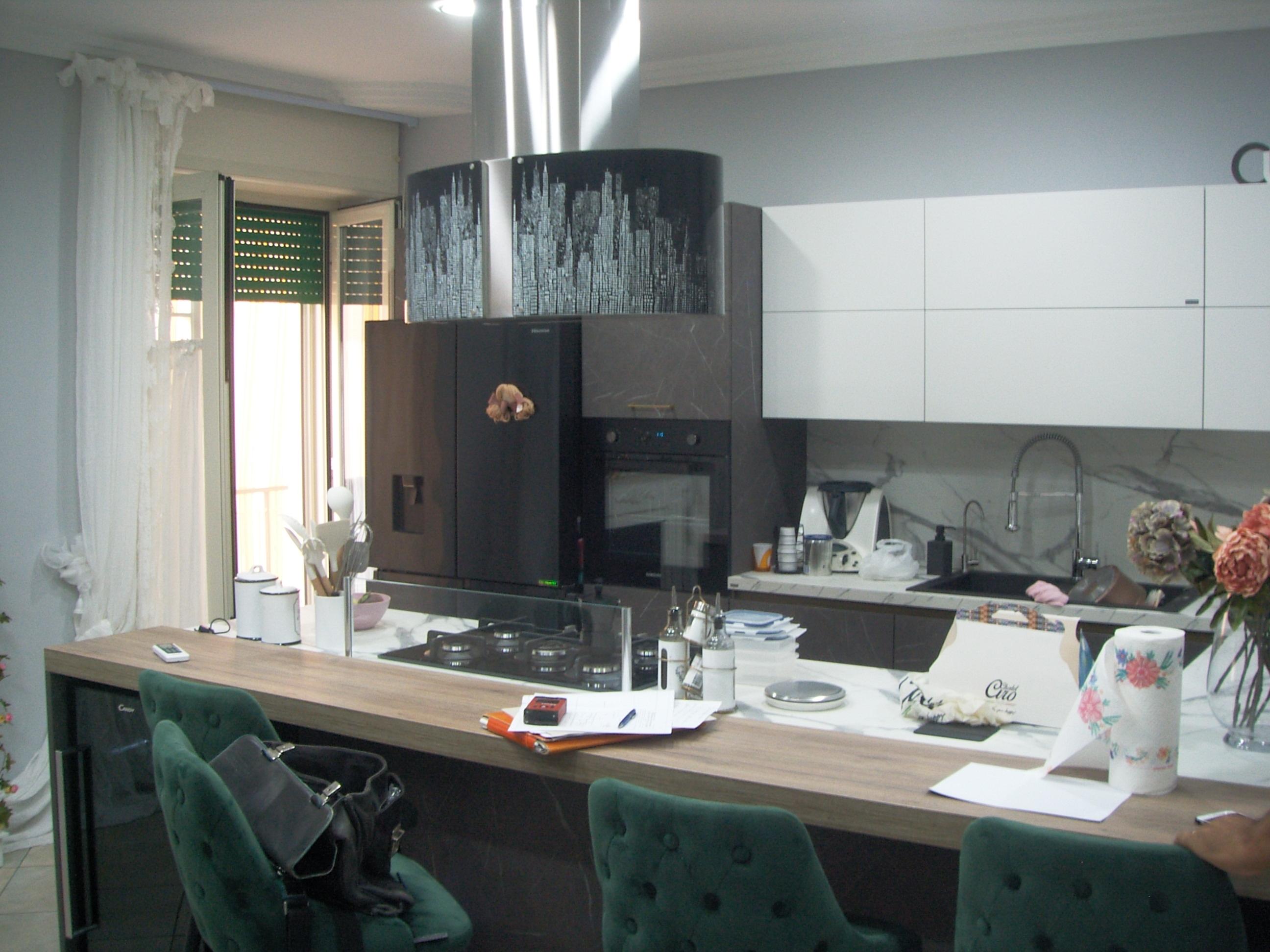 immobile appartamento all'asta in via Vittorio Oliva n 44 - 80022 Arzano (NA) - 2