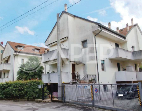 immobile appartamento all'asta in Via A Tonzig n 5/B int 15  - 35100 Padova (PD) - 1