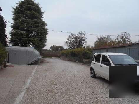 immobile appartamento all'asta in Contrà Frigon 13 - 36054 Montebello Vicentino (VI) - 2