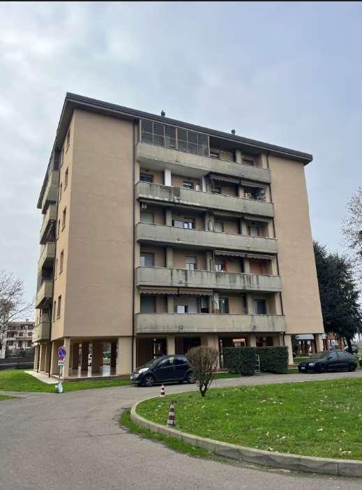 immobile appartamento all'asta in Via I Maggio 39/3 - 26838 Tavazzano con Villavesco (LO) - 4