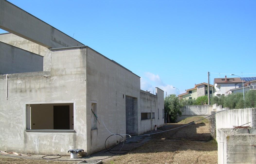 immobile appartamento all'asta in Via Caselle  - 82037 Castelvenere (BN) - 4
