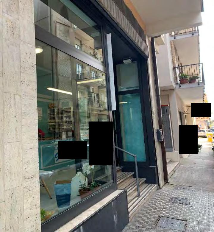 immobile attivita commerciale all'asta in Via Umbria 39 - 63039 San Benedetto del Tronto (AP) - 3