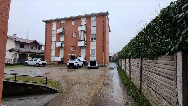 immobile appartamento all'asta in Viale Ticino 66/B - 21015 Lonate Pozzolo (VA) - 2