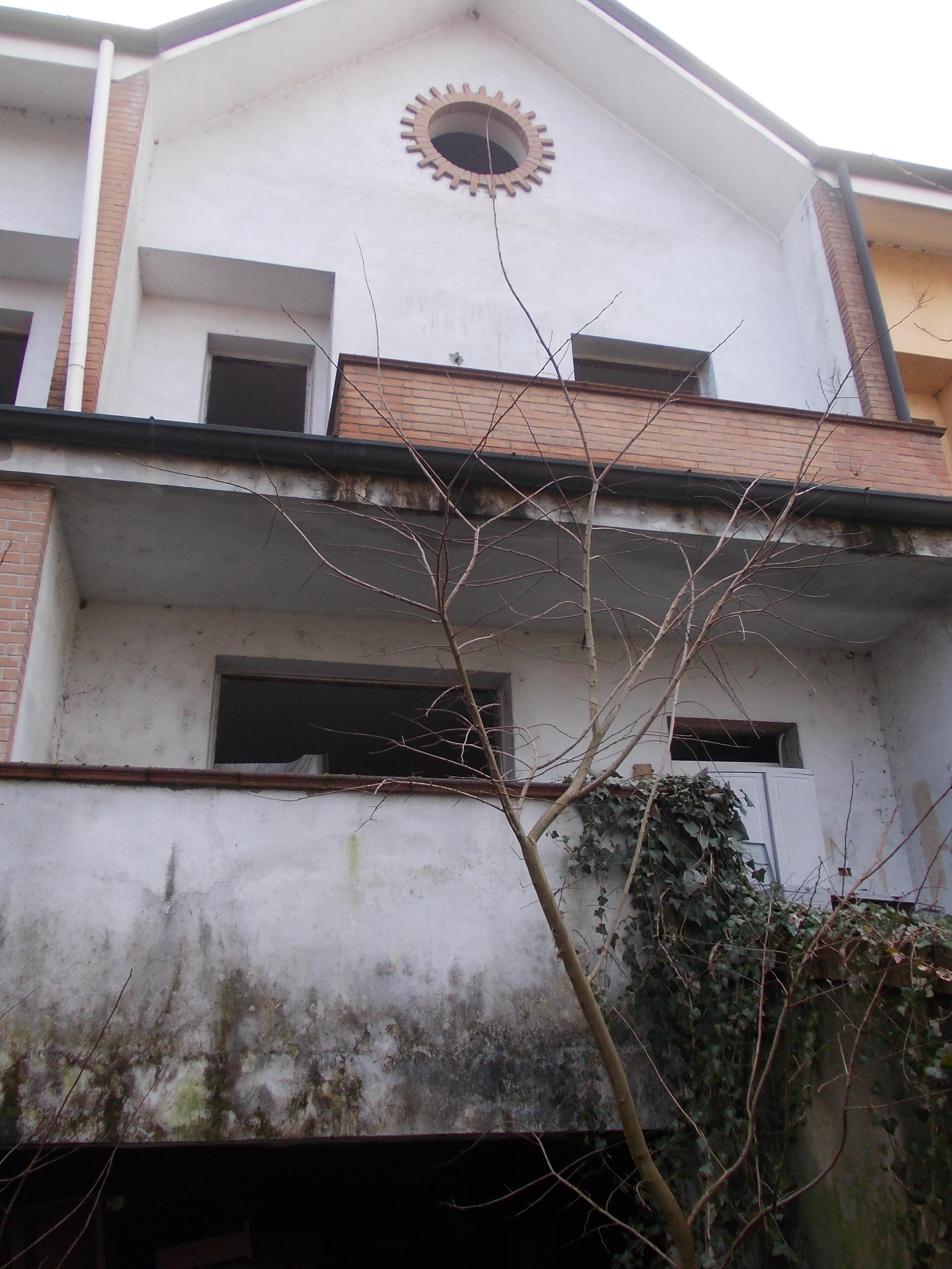 immobile villa all'asta in Via Rozzano snc - 20057 Assago (MI) - 4
