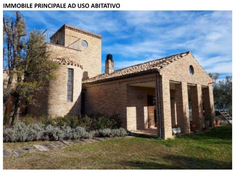 immobile villa all'asta in Contrada Colle Vertieri, 65010 Civitaquana PE, Italia Civitaquana, Pescara - 2