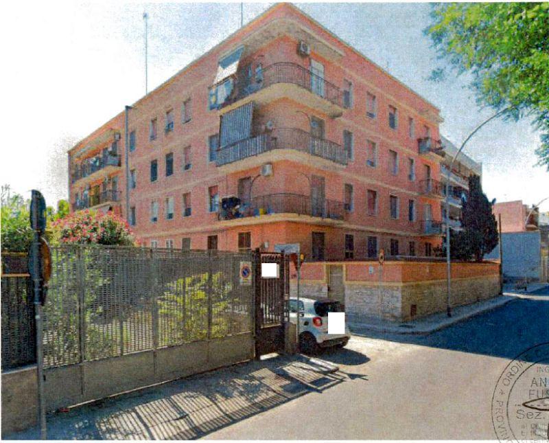 immobile appartamento all'asta in Via Vittorio Veneto, 8, 76121 Barletta BT, Italia Barletta, Barletta-Andria-Trani - 1