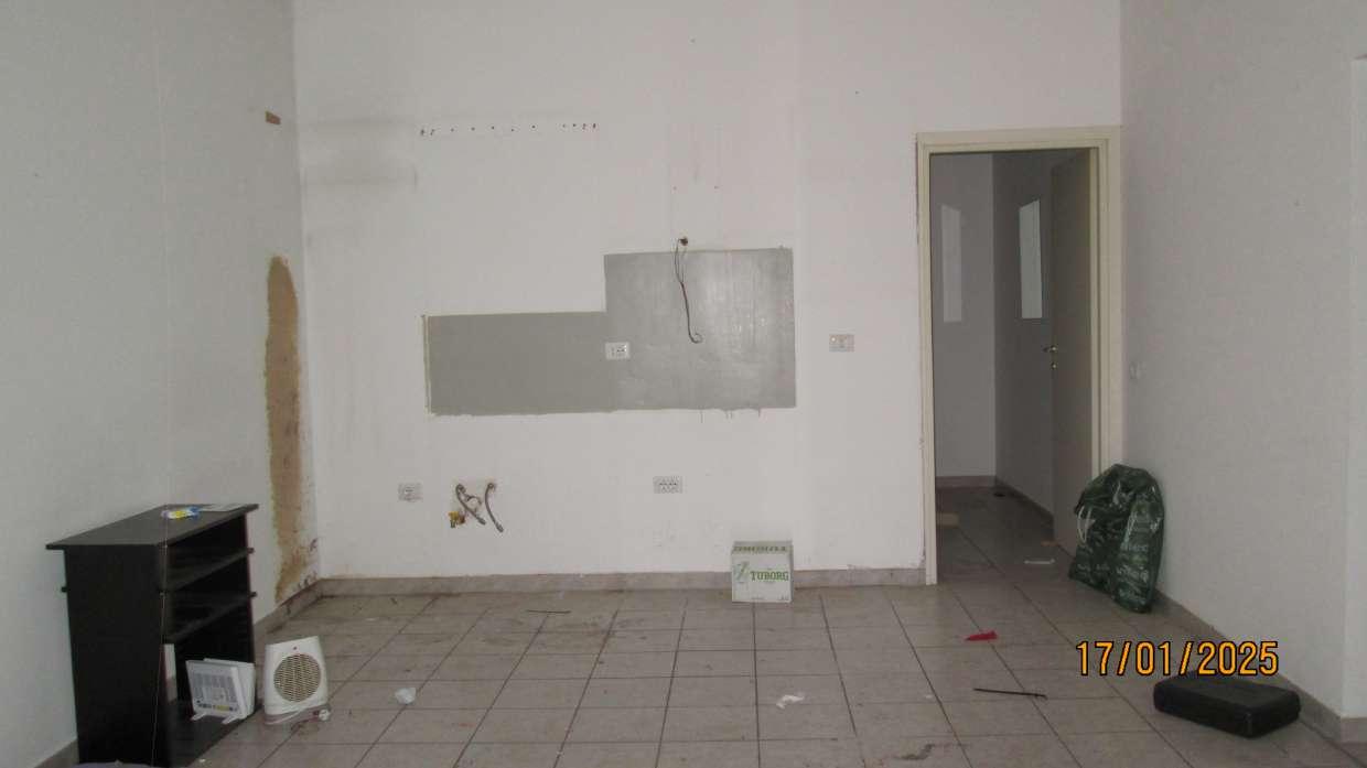 immobile appartamento all'asta in Via Vittorio Alfieri, 9, 07026 Olbia SS, Italia Olbia, Sassari - 4