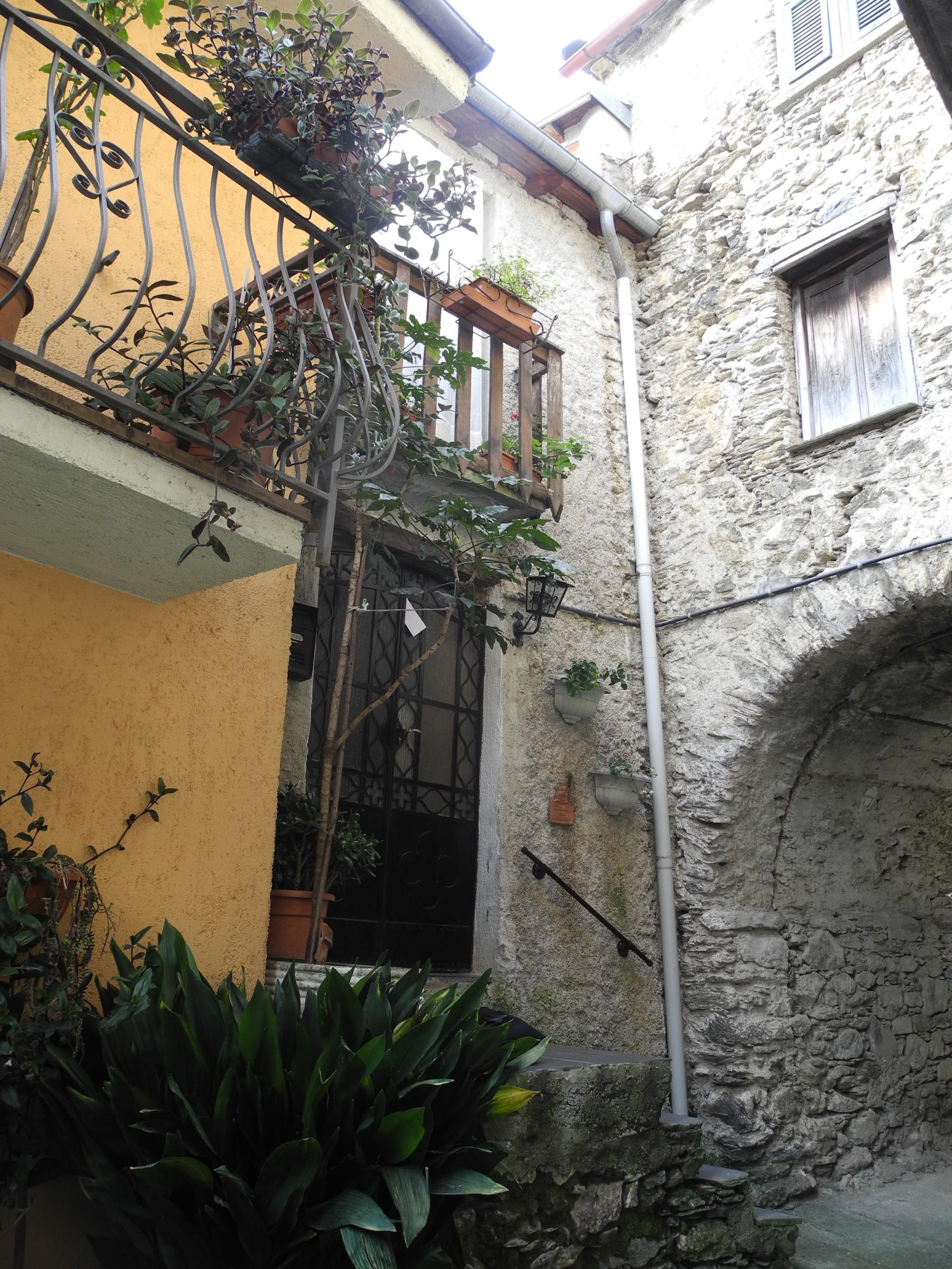 immobile appartamento all'asta in Via Palestro 10 - 18023 Cosio d'Arroscia (IM) - 1