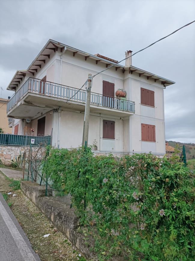 immobile appartamento all'asta in Via San Francesco D'Assisi 14 - 61047 San Lorenzo in Campo (PU) - 2