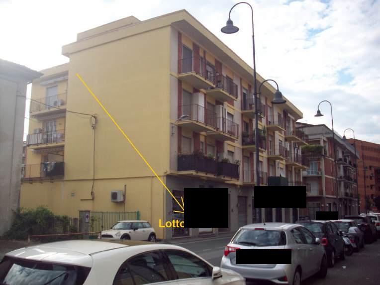 immobile attivita commerciale all'asta in Via LUCRI 13 - 19038 Sarzana (SP) - 2