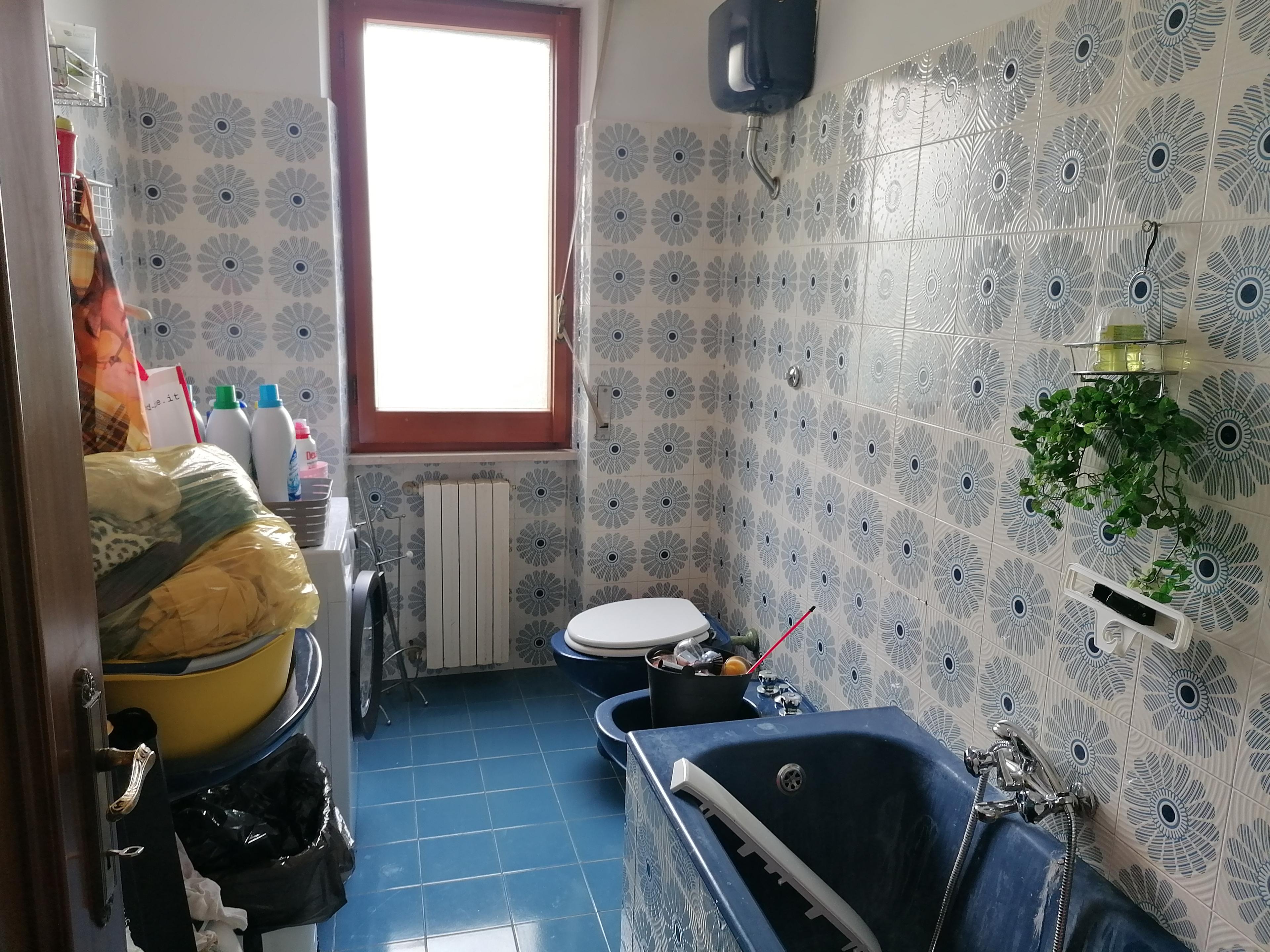 immobile appartamento all'asta in Viale Emilio Mattucci, 64032 Atri TE, Italia Atri, Teramo - 4