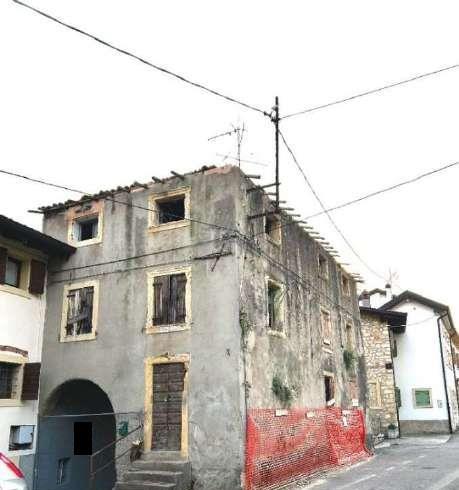 immobile casa singola all'asta in di San Floriano, Via Semonte 62- 64 - 37029 San Pietro in Cariano (VR) - 2