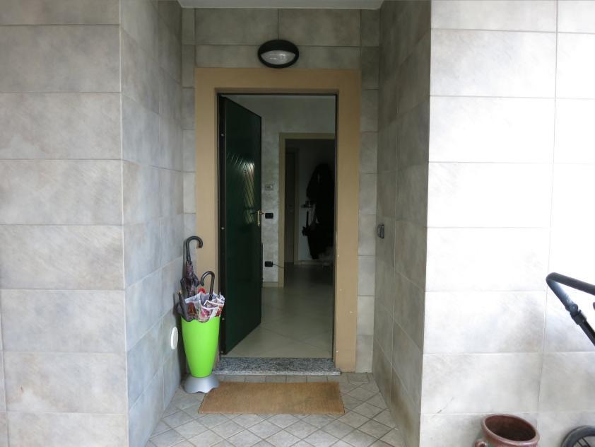 immobile villa all'asta in Via Corinna Bruni n 29-31, 20812 Limbiate MB, Italia Limbiate, Monza e della Brianza - 5
