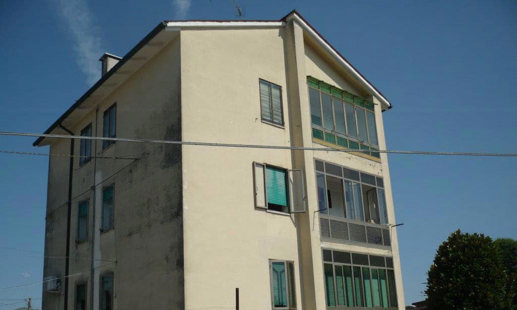immobile appartamento all'asta in Via Alcide De Gasperi, 16/6 - ex civico n 10 - - 45026 Lendinara (RO) - 2