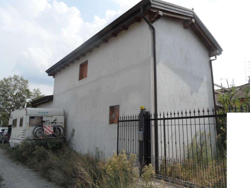 immobile appartamento all'asta in Via Montello 14 - 42049 Sant'Ilario d'Enza (RE) - 1