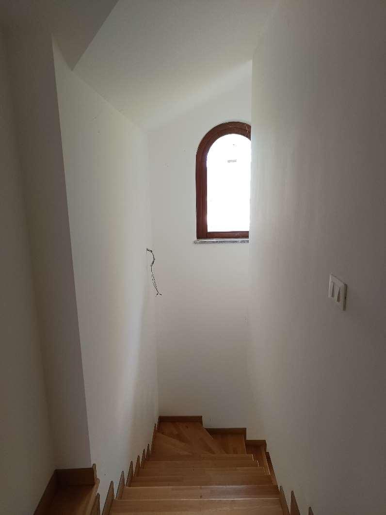 immobile villa all'asta in Via delle Ortensie, 00040 Rocca di Papa RM, Italia Rocca Di Papa, Roma - 3